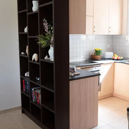 Solari Hill Maisonette Two Private Parking Apartment Alepou