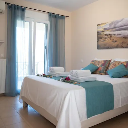 Solari Hill Maisonette Two Private Parking Apartment *